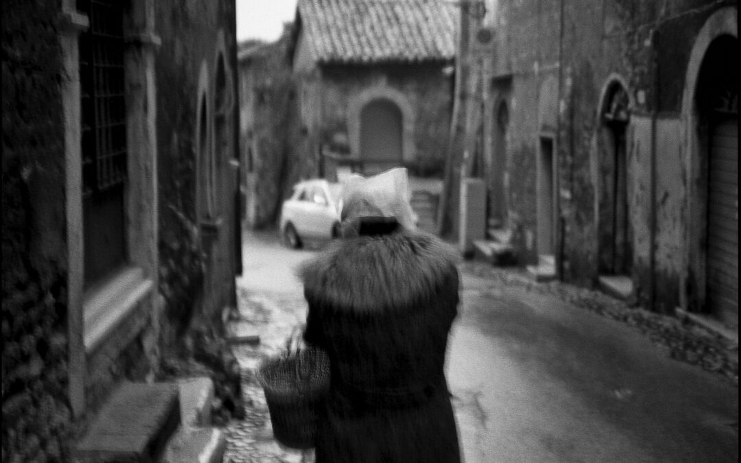 Isaia Capobianchi Photographs – Sognare un cappello_09
